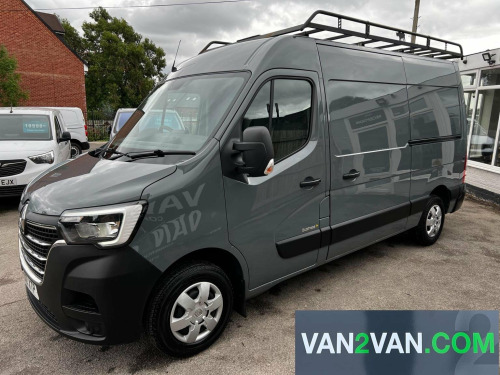 Renault Master  2.3 dCi 35 Business+ FWD MWB Medium Roof Euro 6 4dr