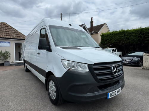 Mercedes-Benz Sprinter  2.1 314 CDI Panel Van 5dr Diesel Automatic RWD L3 H2 Euro 6 (143 ps)
