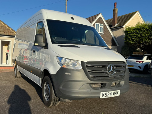 Mercedes-Benz Sprinter  2.0 315 CDI Progressive Panel Van 5dr Diesel Manual RWD L3 H2 Euro 6 (s/s)  