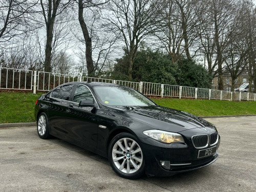 BMW 5 Series  2.0 520d SE Steptronic Euro 5 4dr