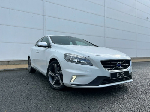 Volvo V40  2.0 D2 R-Design Auto Euro 6 (s/s) 5dr