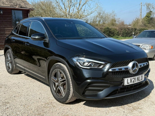 Mercedes-Benz GLA-Class GLA200 1.3 GLA200 AMG Line (Executive) 7G-DCT Euro 6 (s/s) 5dr