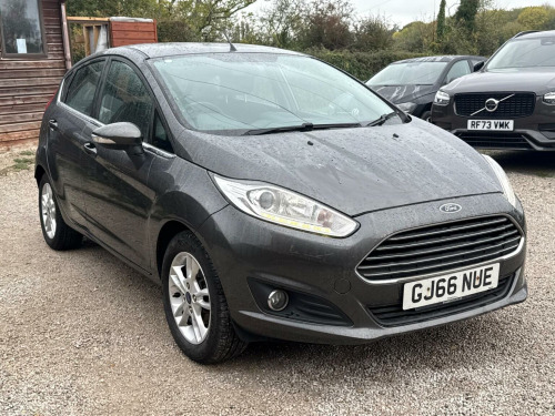 Ford Fiesta  1.25 Zetec Euro 6 5dr