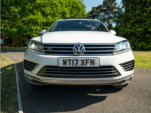 Volkswagen Touareg  3.0 Touareg V6 R-Line+ TDI BlueMotion Technology Auto 4WD 5dr