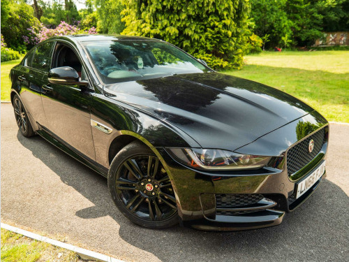 Jaguar XE  2.0 XE R-Sport i Auto 4dr