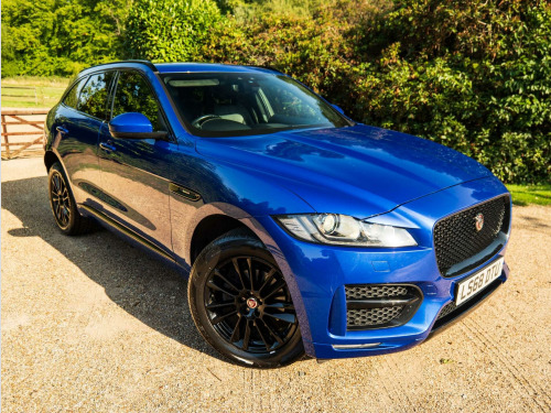 Jaguar F-PACE  2.0 F-PACE R-Sport AWD D Auto 4WD 5dr
