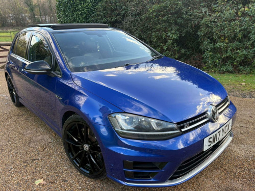 Volkswagen Golf  2.0 Golf R DSG 4WD 5dr