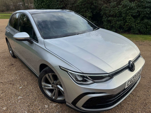 Volkswagen Golf  1.5 Golf R-Line eTSI Semi-Auto 5dr 