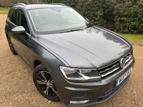Volkswagen Tiguan  2.0 Tiguan SE Nav TDI BlueMotion Technology Semi-Auto 5dr 