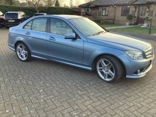 Mercedes-Benz C-Class C350 3.0 C350 CDI V6 BlueEfficiency Sport Auto Euro 5 4dr