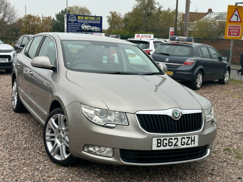 Skoda Superb  2.0 TDI Elegance Euro 5 5dr