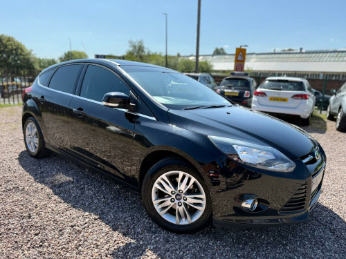 Ford Focus  1.6 TDCi Titanium Navigator Euro 5 (s/s) 5dr