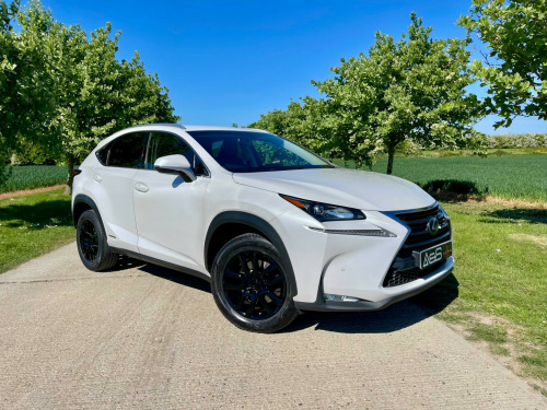 Lexus NX 300h  2.5 300h Luxury E-CVT 4WD Euro 6 (s/s) 5dr 