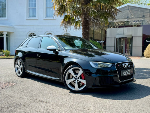 Audi RS3  2.5 TFSI Sportback S Tronic quattro Euro 6 (s/s) 5dr (Nav)
