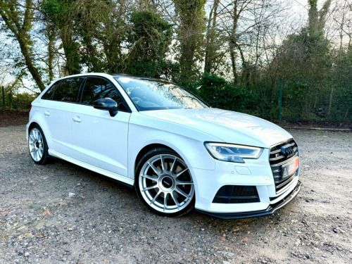 Audi S3  2.0 TFSI Black Edition Sportback S Tronic quattro Euro 6 (s/s) 5dr 