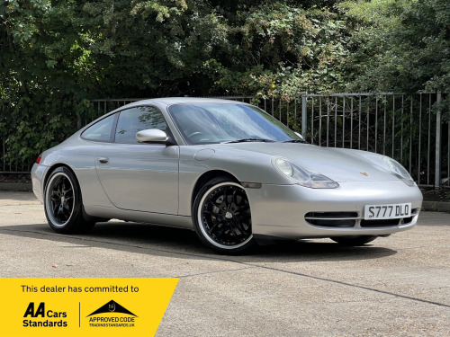 Porsche 911  911 CARRERA 4 TIPTRONIC S