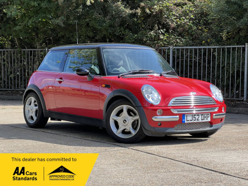 MINI Hatch  1.6 Cooper Hatchback 3dr Petrol Manual Euro 3 (115 ps)