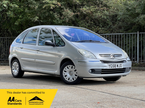 Citroen Xsara Picasso  1.6i 16V Desire MPV 5dr Petrol Manual (172 g/km, 110 bhp)