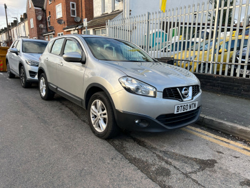 Nissan Qashqai  1.5 dCi Acenta SUV 5dr Diesel Manual 2WD Euro 5 (110 ps)