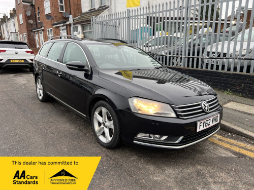 Volkswagen Passat  2.0 TDI BlueMotion Tech SE Estate 5dr Diesel Manual Euro 5 (s/s) (140 ps)