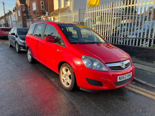 Vauxhall Zafira  1.6 16V Exclusiv MPV 5dr Petrol Manual Euro 5 (115 ps)