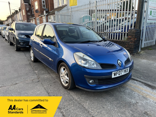 Renault Clio  1.6 VVT Dynamique Hatchback 5dr Petrol Automatic (179 g/km, 111 bhp)