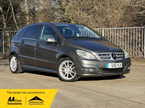 Mercedes-Benz B-Class B180 2.0 B180 CDI Sport CVT 5dr