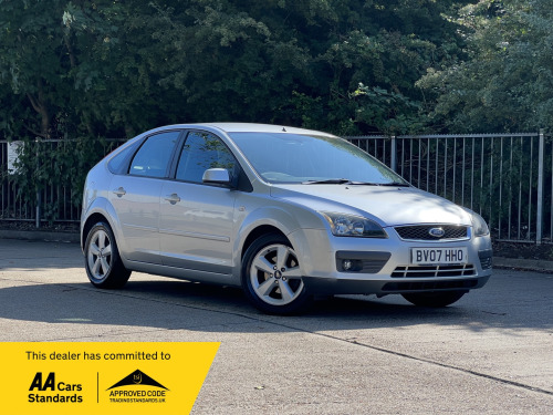 Ford Focus  1.6 Zetec Climate Hatchback 5dr Petrol Automatic (184 g/km, 99 bhp)