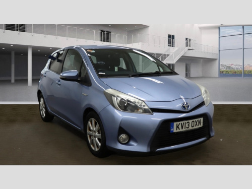 Toyota Yaris  T4 HYBRID  5-Door