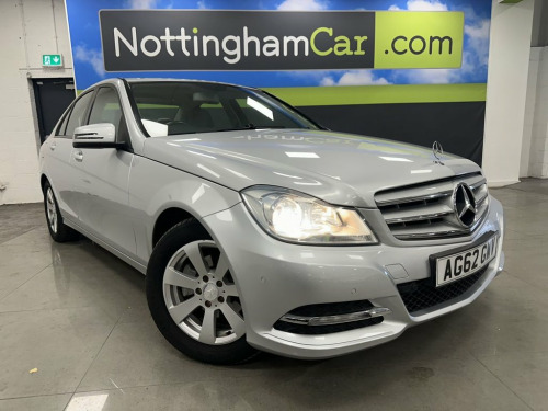 Mercedes-Benz C-Class C180 1.6 C180 BlueEfficiency Executive SE Saloon 4dr Pe