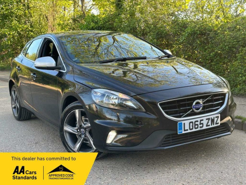 Volvo V40  T2 [122] R DESIGN 5dr