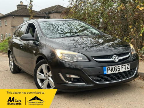 Vauxhall Astra  1.6i 16V SRi 5dr