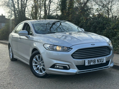 Ford Mondeo  1.5 TDCi ECOnetic Zetec 5dr [Nav]