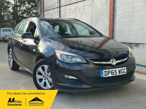 Vauxhall Astra  1.6i 16V Design 5dr