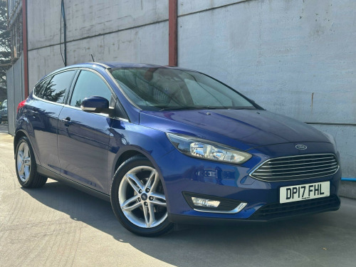 Ford Focus  1.0 EcoBoost Titanium 5dr