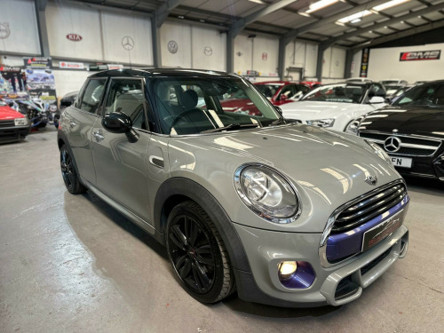 MINI Hatch  1.5 Cooper Euro 6 (s/s) 5dr