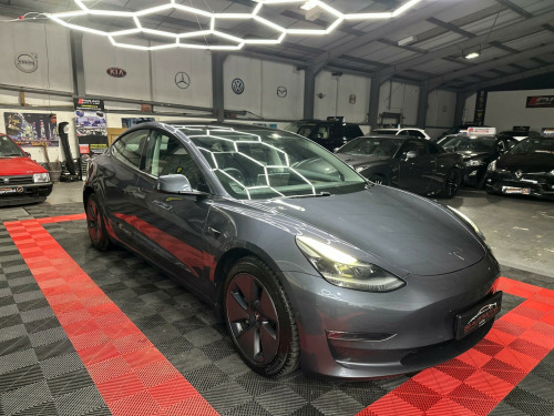 Tesla Model 3  (Dual Motor) Long Range Auto 4WDE 4dr 