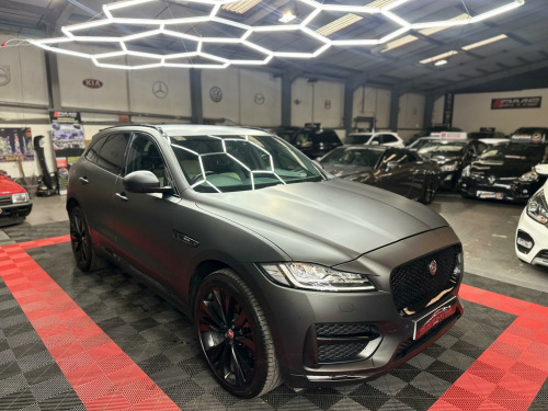 Jaguar F-PACE  2.0 D180 R-Sport Auto AWD Euro 6 (s/s) 5dr
