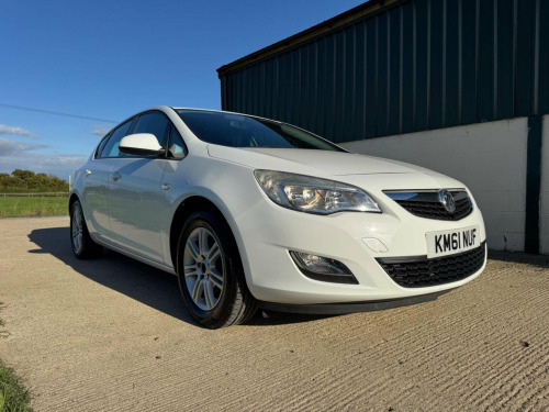 Vauxhall Astra  1.7 CDTi ecoFLEX Exclusiv Euro 5 5dr