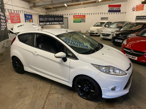 Ford Fiesta  1.6 Metal