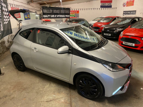 Toyota AYGO  1.0 VVT-i x-play