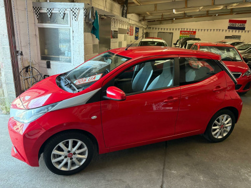 Toyota AYGO 1.0 VVT-i x-play