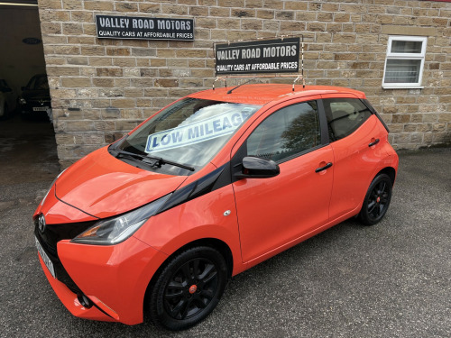 Toyota AYGO  1.0 VVT-i x-cite