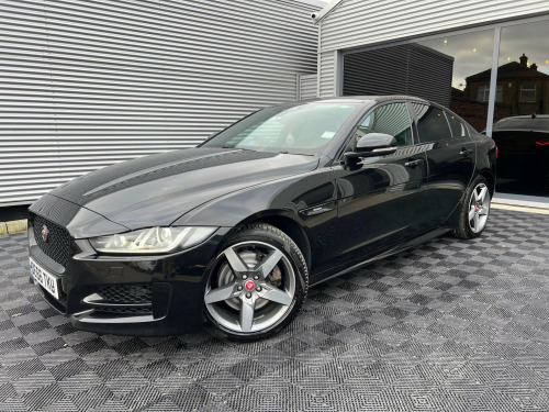 Jaguar XE  2.0d R-Sport Auto AWD Euro 6 (s/s) 4dr