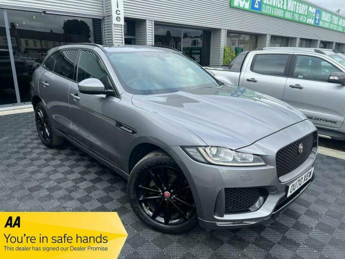 Jaguar F-PACE  2.0 D180 Chequered Flag Auto AWD Euro 6 (s/s) 5dr