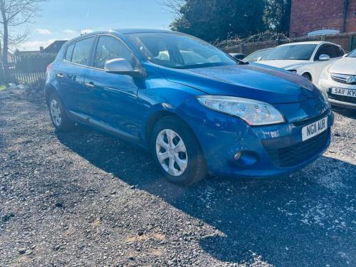Renault Megane  1.6 16V Bizu Euro 5 5dr