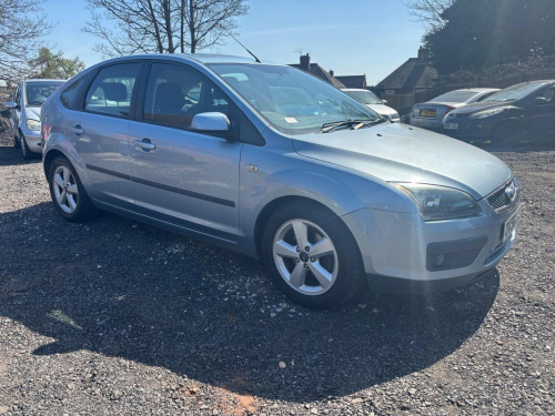 Ford Focus  1.6 Zetec Climate 5dr
