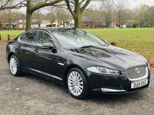 Jaguar XF  2.2d Luxury Auto Euro 5 (s/s) 4dr