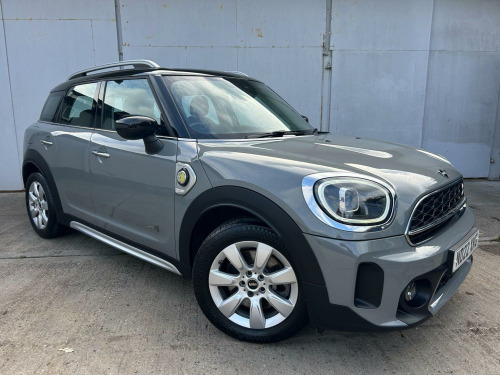 MINI Countryman  1.5 10kWh Cooper SE Classic Auto ALL4 Euro 6 (s/s) 5dr