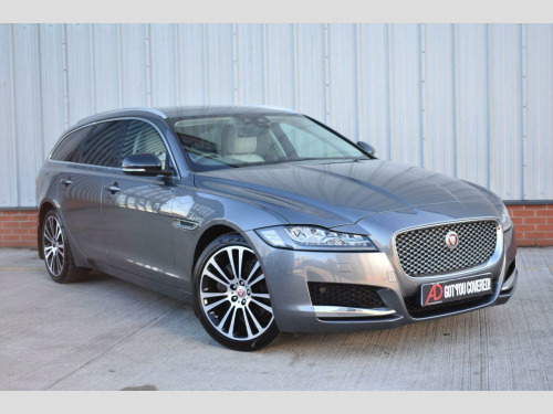 Jaguar XF  2.0d Portfolio Sportbrake 5dr Diesel Auto AWD Euro 6 (s/s) (240 ps)